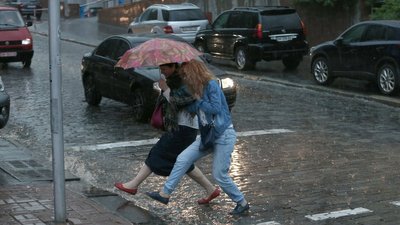 Дощ з грозами та пориви вітру. Погода в п'ятницю ускладниться