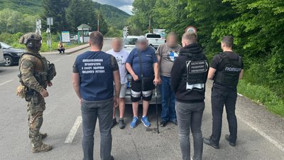 Громадянина Словаччини підозрюють у переправленні українців через кордон