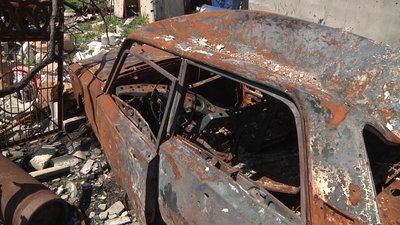 Деокупація згоріла автівка Карпівка Донецька область Деокупація згоріла автівка Карпівка Донецька область