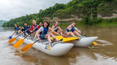На Дністрі очікують нової хвилі послаблення карантину. Готують каяки та катамарани