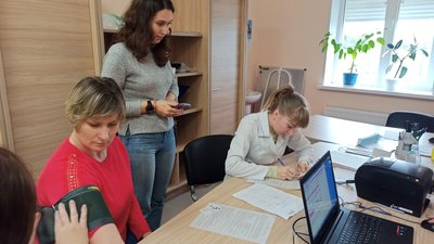 Двічі на тиждень мобільна бригада обласного центру крові виїжджає на заготівлю крові у різні громади Житомирщини Двічі на тиждень мобільна бригада обласного центру крові виїжджає на заготівлю крові у різні громади Житомирщини