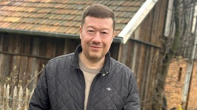 Зняв прапор України з парламенту Чехії: коли Томіо Окамура відвідав Закарпаття