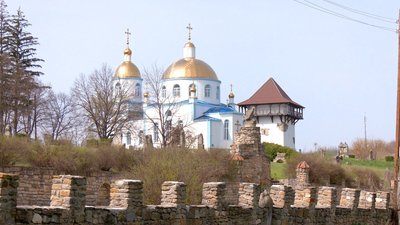 "Найголовніше питання — це екологія": жителі села Буша на Вінниччині проти будівництва кар'єру біля історичних пам’яток "Найголовніше питання — це екологія": жителі села Буша на Вінниччині проти будівництва кар'єру біля історичних пам’яток