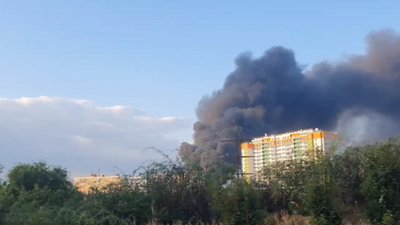 Внаслідок ракетного удару виникла пожежа Внаслідок ракетного удару виникла пожежа