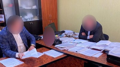 Розтрата бюджету: на Полтавщині підозрюють голову громади