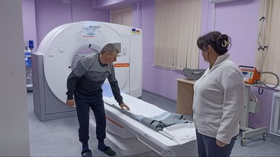 Обласна лікарня, штучний інтелект, головний мозок, програма, томографія Обласна лікарня, штучний інтелект, головний мозок, програма, томографія