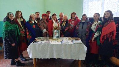На Вінниччині відкрили меморіальну дошку фольклористці Зої Чорній На Вінниччині відкрили меморіальну дошку фольклористці Зої Чорній