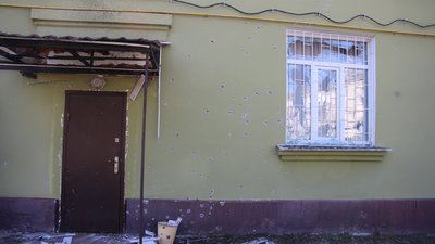 Через атаку РФ у будівлі Сновського райсуду, що на Чернігівщині, пошкоджені вікна, двері