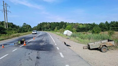 ДТП, поліція, Марківці, Черніїв, мотоблок, вантажівка, трактор