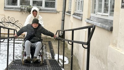 Військові, які лікуються в місцевих шпиталях побували на екскурсії в Ужгородському замку Військові, які лікуються в місцевих шпиталях побували на екскурсії в Ужгородському замку