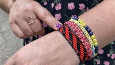"Витратила 3 млн гривень компенсацій". Дружина загиблого бійця з Лозової купує техніку на фронт "Витратила 3 млн гривень компенсацій". Дружина загиблого бійця з Лозової купує техніку на фронт