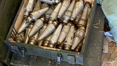 Після втечі військових РФ на Херсонщині знаходять цілі склади покинутої зброї — СБУ Після втечі військових РФ на Херсонщині знаходять цілі склади покинутої зброї — СБУ
