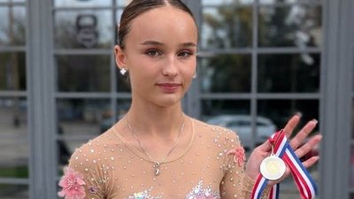 Адріана Шевцова, фігурне катання, Дніпро