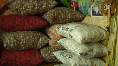 Житомирські волонтерки передали дарунки підопічним геріатричного пансіонату Житомирські волонтерки передали дарунки підопічним геріатричного пансіонату