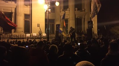 Варта на Банковій: поліція закликала мітингарів до "режиму тиші"