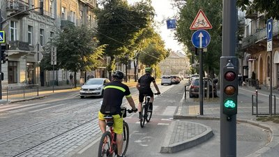 Велосипедисти у Львові