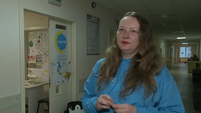 Погратися, помалювати та почитати: дитячу кімнату створили в черкаській лікарні Погратися, помалювати та почитати: дитячу кімнату створили в черкаській лікарні