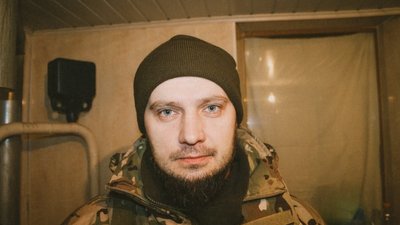 Бойовий медик медичної роти 41 окремої механізованої бригади на псевдо "Святий"