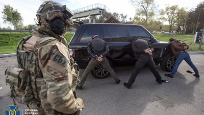 СБУ затримала сімох підозрюваних у катуваннях та викраденні
