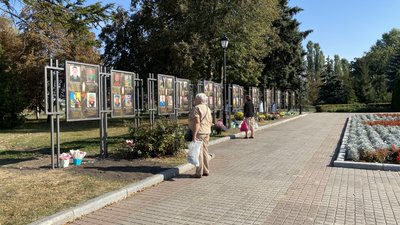 У Миргороді створили алею на честь загиблих воїнів У Миргороді створили алею на честь загиблих воїнів