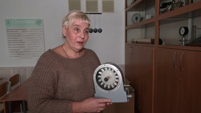 Історія вчительки фізики з Бахмуту, яка викладає у рівненському ліцеї
