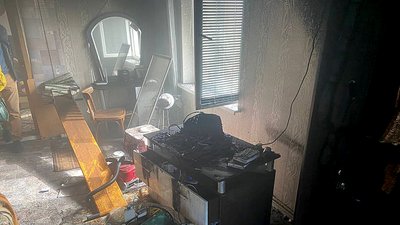 Пожежа в миколаївській багатоповерхівці. Двох дітей та чотирьох дорослих евакуювали