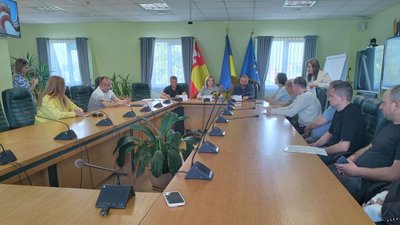 У Луцьку переглядають тариф на проїзд у міських маршрутках У Луцьку переглядають тариф на проїзд у міських маршрутках