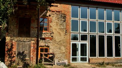 На Вінниччині відновлюють 200-річну оранжерею і будинок ірландського садівника На Вінниччині відновлюють 200-річну оранжерею і будинок ірландського садівника