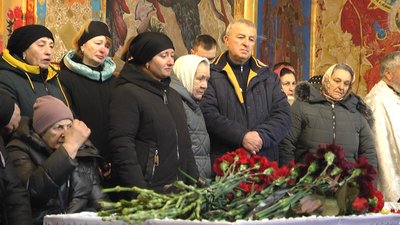 Похорон, прощання, герой, військовий, загиблий Похорон, прощання, герой, військовий, загиблий