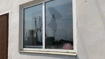 Влучили у житловий будинок: війська РФ обстріляли Криворізький район Дніпропетровщини