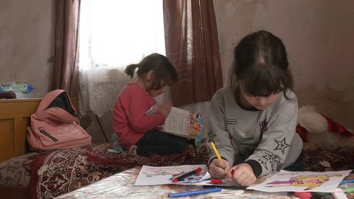 Історія Наріне. Як сім'я з шістьома дітьми втікала з Київщини на Прикарпаття Історія Наріне. Як сім'я з шістьома дітьми втікала з Київщини на Прикарпаття