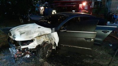 У Токмаку на Запоріжжі спалили авто громадського діяча, який опікується питаннями децентралізації