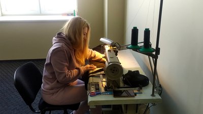"Хотілося вкласти частинку себе в допомогу". У Литві збирають допомогу для українських військових