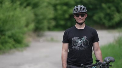 Велосипедист, Дніпро, Ілля Лебідь, села, подорожі, церква