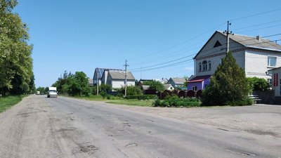 На Полтавщині водій втік із місця аварії, в якій отримала травми дитина На Полтавщині водій втік із місця аварії, в якій отримала травми дитина