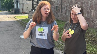 Психологічні травми під час війни. У Житомирі психологи і волонтери навчалися, як допомагати людям долати стрес Психологічні травми під час війни. У Житомирі психологи і волонтери навчалися, як допомагати людям долати стрес