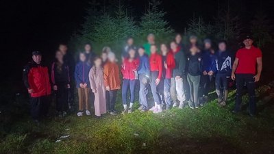 Туристи, Карпати, ДСНС