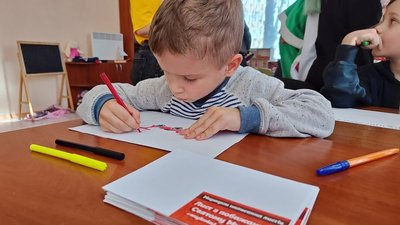 У Кременчуці до Дня святого Миколая збирають подарунки для дітей: як долучитися У Кременчуці до Дня святого Миколая збирають подарунки для дітей: як долучитися