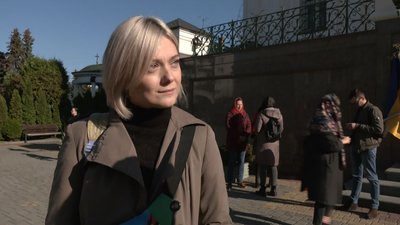 Лучани прощалися з воїном Олександром Мартинюком