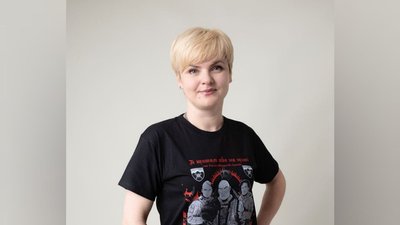 Підтримай "едельвейсів". На Івано-Франківщині організували благодійний продаж футболок Підтримай "едельвейсів". На Івано-Франківщині організували благодійний продаж футболок