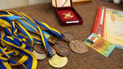 У час загибелі родилася донька: історії нащадків захисників, які ніколи не побачать своїх батьків У час загибелі родилася донька: історії нащадків захисників, які ніколи не побачать своїх батьків