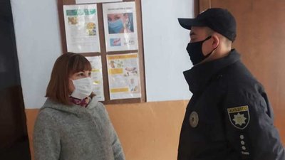 Карантин: ювенальні поліцейські Херсонщини контролюватимуть дітей до 16-ти років Карантин: ювенальні поліцейські Херсонщини контролюватимуть дітей до 16-ти років