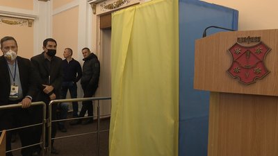 Голову Полтавської міськради Олександра Мамая не відсторонили від посади: що відомо Голову Полтавської міськради Олександра Мамая не відсторонили від посади: що відомо