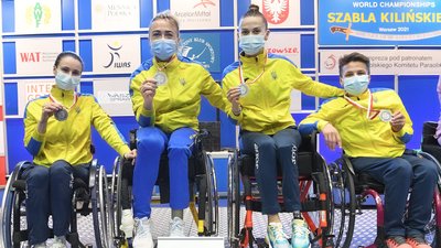 Ужгородка Надія Дьолог здобула II місце на чемпіонаті з фехтування на візках у Польщі