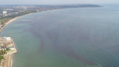 В Одесі море стало червоним, екологи пояснили причину В Одесі море стало червоним, екологи пояснили причину