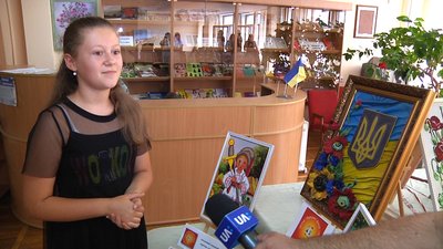 У Житомирі відкрилася виставка творчих робіт дітей "Ми – українці" У Житомирі відкрилася виставка творчих робіт дітей "Ми – українці"