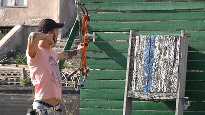В Одесі спортсмени-лучники готуються до паралімпійських змагань В Одесі спортсмени-лучники готуються до паралімпійських змагань