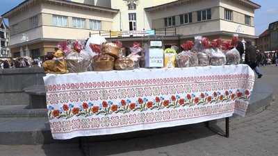 В Івано-Франківську стартував передвеликодній ярмарок В Івано-Франківську стартував передвеликодній ярмарок