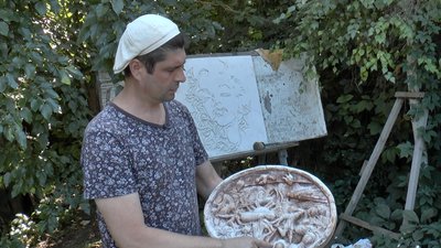 Полтавський скульптор Андрій Мошура Полтавський скульптор Андрій Мошура