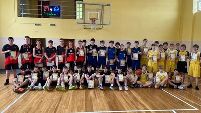 У Ромнах провели Чемпіонат Сумської області з баскетболу